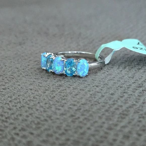 Cote d'Argent Blue🩵 Topaz And Lab🧪 Created Blue🩵 Fire🔥 Opal Heart Ring💍 - Picture 5 of 16